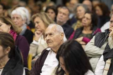El Cabildo ratifica su compromiso de preservar la Memoria Histórica en la presentación del libro 'Héroes de chabola'/TA.